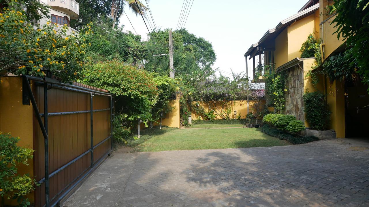 Yoho Home Away Home 캔디 외부 사진