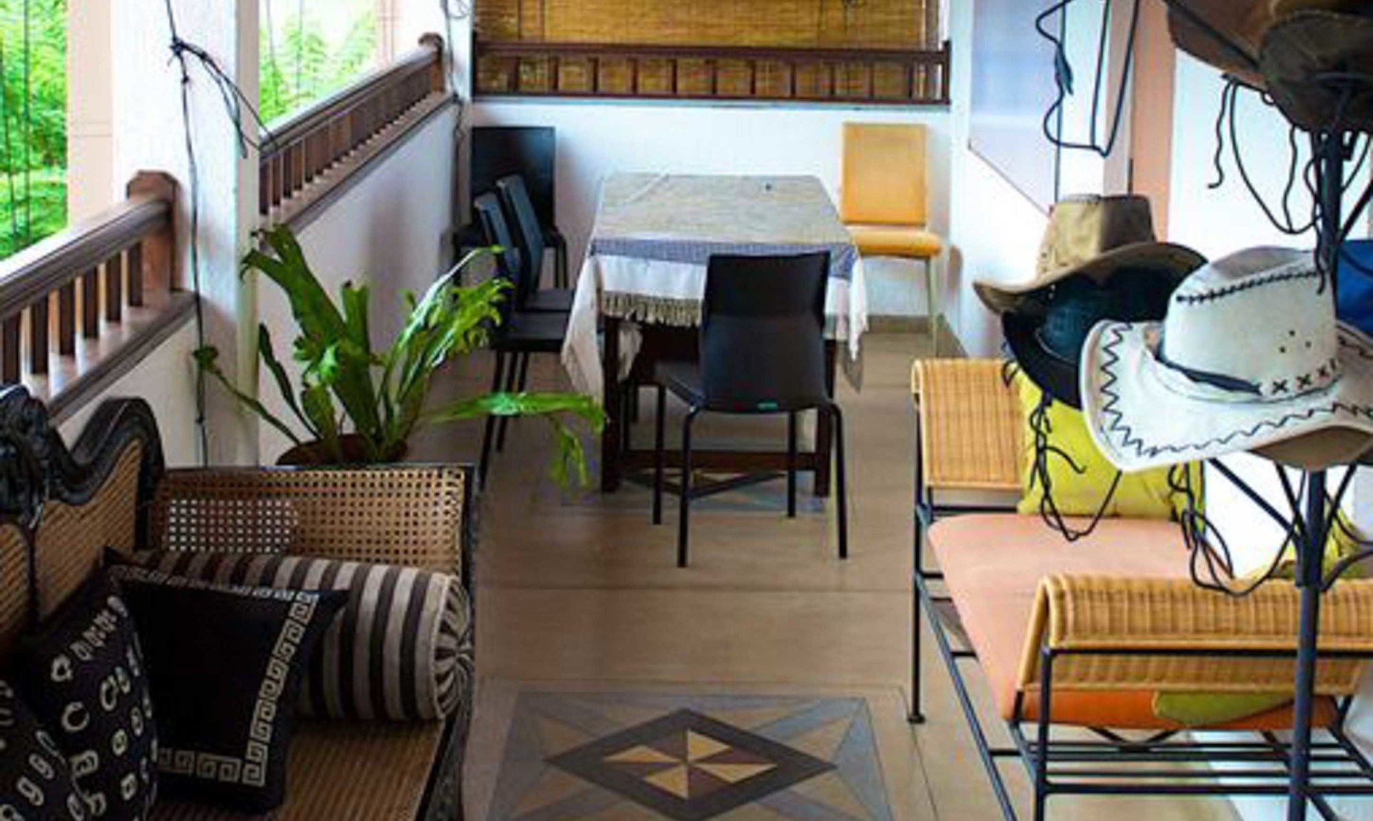 Yoho Home Away Home 캔디 외부 사진